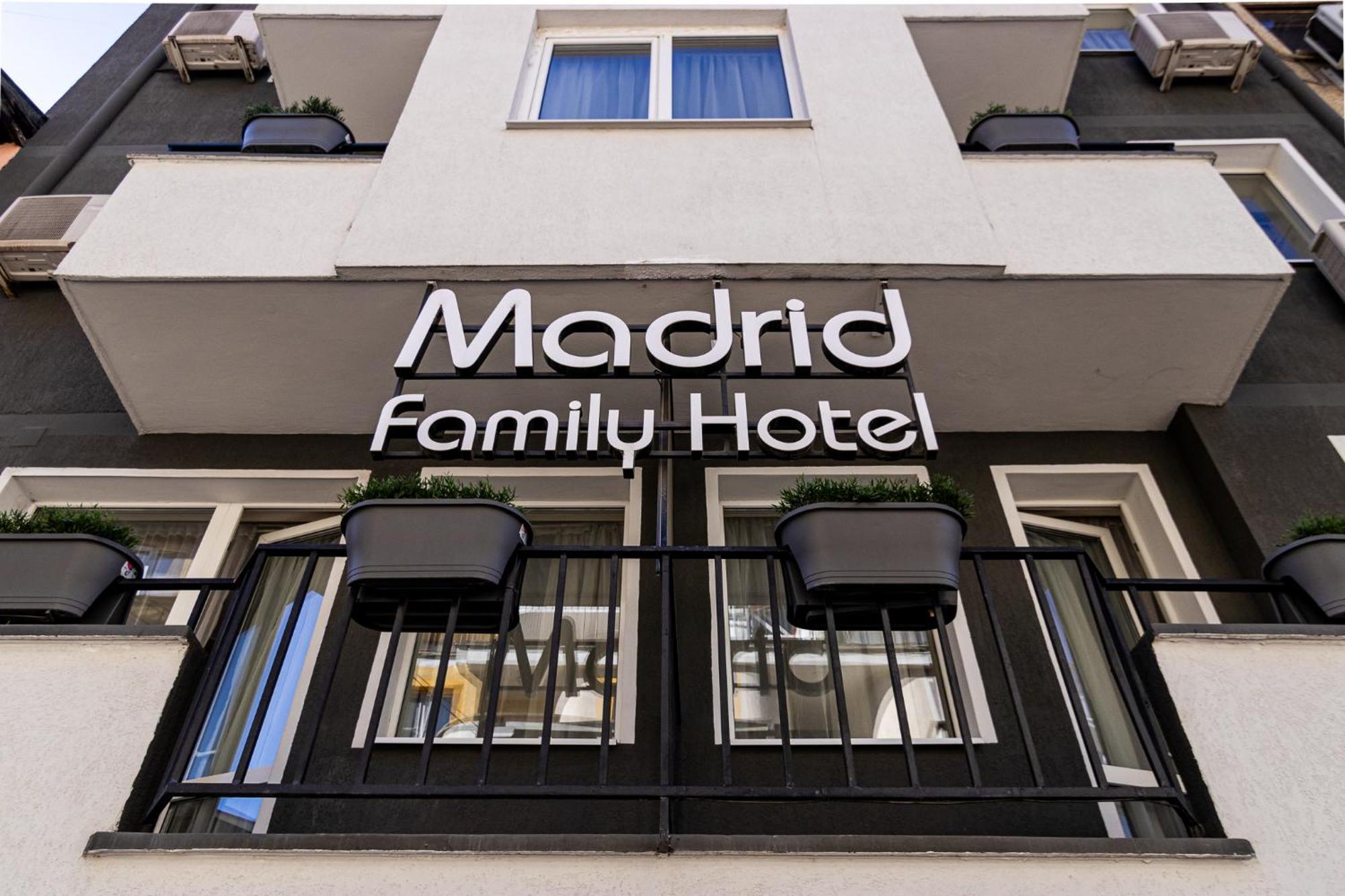 Family Hotel Madrid Sofia Exterior foto